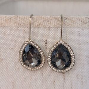 Elegant Gold and Black Teardrop Earrings
